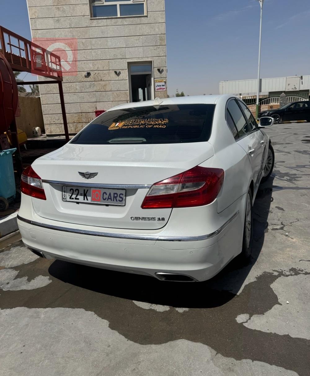 هيونداي جنسس
